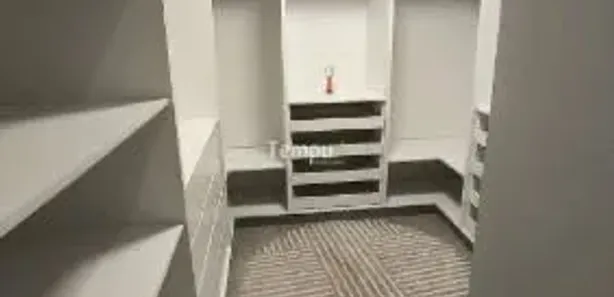 Sobrado com 3 Quartos para alugar, 163m² no Vila Rosa, Goiânia