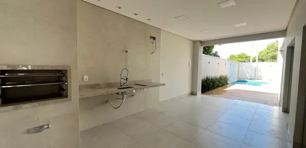 Casa com 3 Quartos à venda, 161m² no Plano Diretor Sul, Palmas