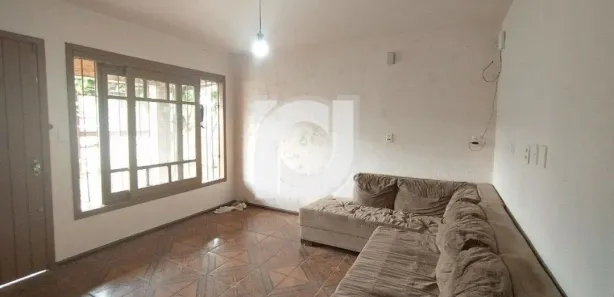Sobrado com 5 Quartos à venda, 150m² no Centro, Portão