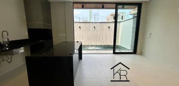 Casa de Condomínio com 4 Quartos à venda, 267m² no Novo Aleixo, Manaus