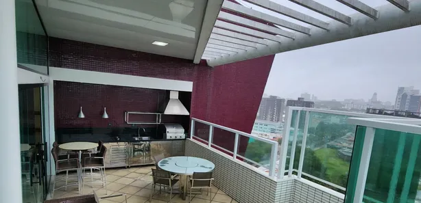 Cobertura com 3 Quartos para venda ou aluguel, 215m² no Adrianópolis, Manaus