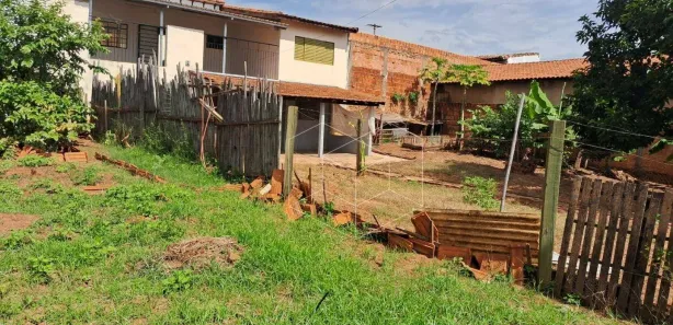 Lote/Terreno à venda, 256m² no Dois Córregos, Dois Córregos