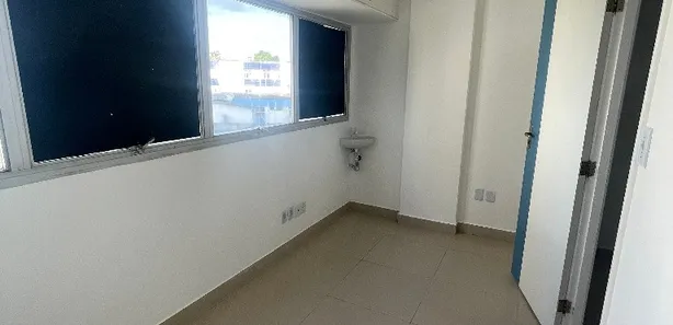 Sala Comercial à venda, 68m² no Ondina, Salvador