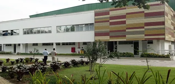 Galpão/Depósito/Armazém para alugar, 883m² no Taquara, Rio de Janeiro