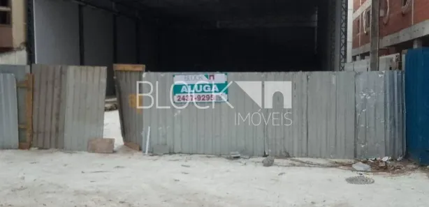 Galpão/Depósito/Armazém para alugar, 630m² no Recreio dos Bandeirantes, Rio de Janeiro