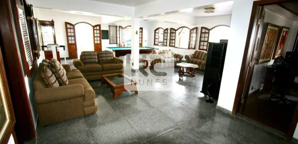Casa com 5 Quartos para alugar, 530m² no Mangabeiras, Belo Horizonte