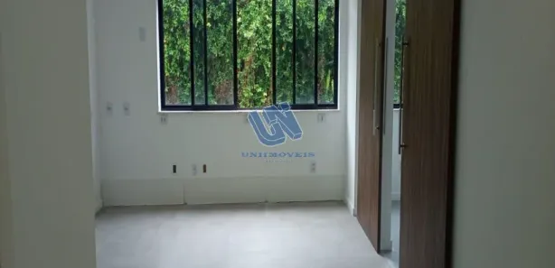 Sala Comercial para alugar, 250m² no Federação, Salvador