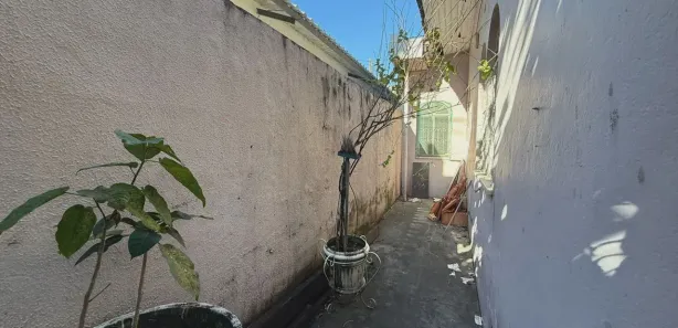 Casa com 3 Quartos para alugar, 300m² no Nossa Senhora das Graças, Manaus