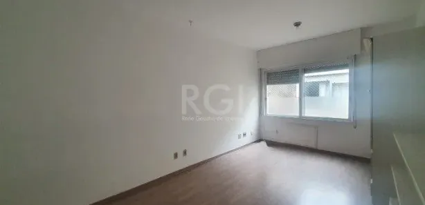 Kitnet com 1 Quarto à venda, 32m² no Farroupilha, Porto Alegre
