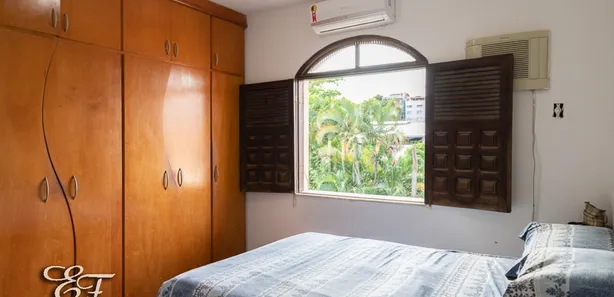 Casa com 3 Quartos à venda, 250m² no Itapuã, Salvador