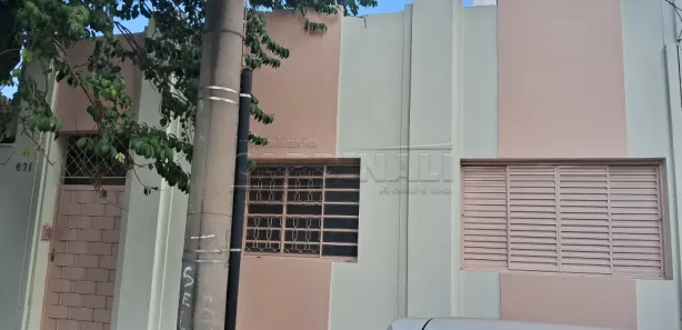 Casa com 2 Quartos à venda, 76m² no Centro, Araraquara
