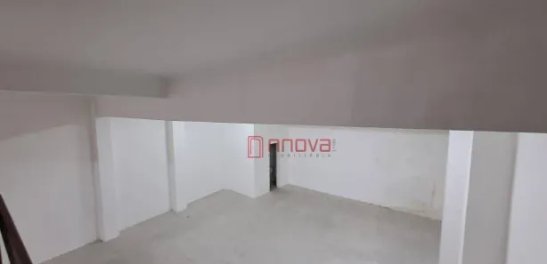 Ponto Comercial para venda ou aluguel, 650m² no Mares, Salvador
