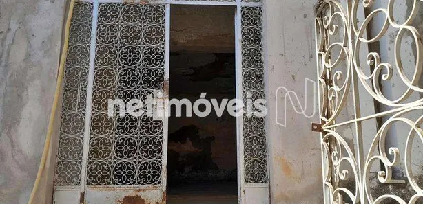 Casa com 6 Quartos à venda, 300m² no São Lucas, Belo Horizonte