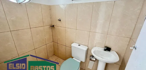 Casa com 2 Quartos para alugar, 35m² no Campo Grande, Rio de Janeiro