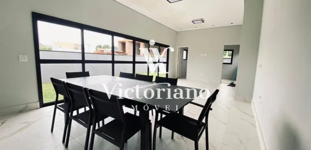 Casa de Condomínio com 4 Quartos para venda ou aluguel, 243m² no Riviera de Santa Cristina I, Arandu