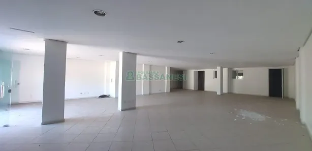 Ponto Comercial à venda, 225m² no Sagrada Família, Caxias do Sul