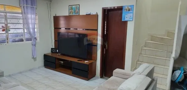 Sobrado com 4 Quartos à venda, 135m² no Samambaia Norte, Brasília