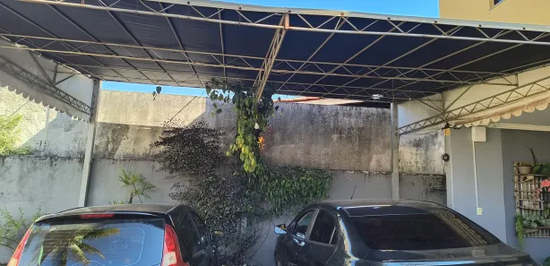 Casa de Condomínio com 6 Quartos à venda, 310m² no Setor Habitacional Arniqueira, Brasília