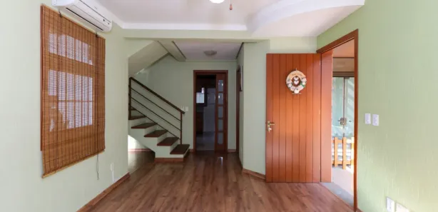 Casa com 3 Quartos para alugar, 118m² no Igara, Canoas