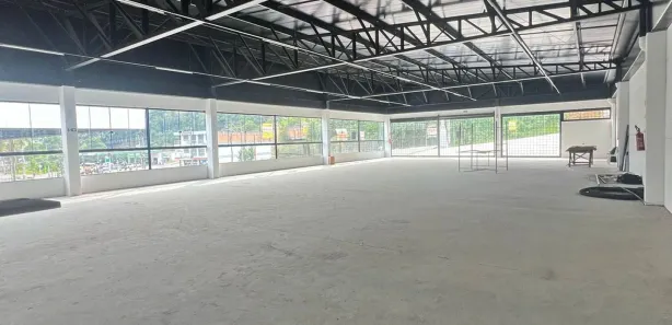 Ponto Comercial para alugar, 400m² no Cruzeiro, Caxias do Sul
