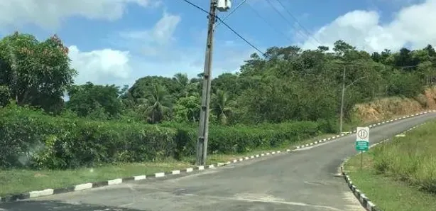 Lote/Terreno à venda, 2000m² no Centro, Simões Filho