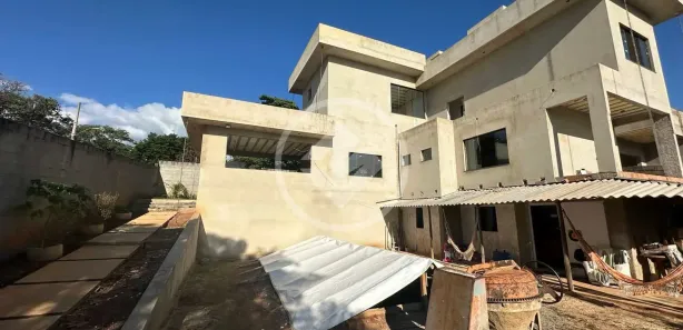 Sobrado com 3 Quartos à venda, 212m² no Joá, Lagoa Santa
