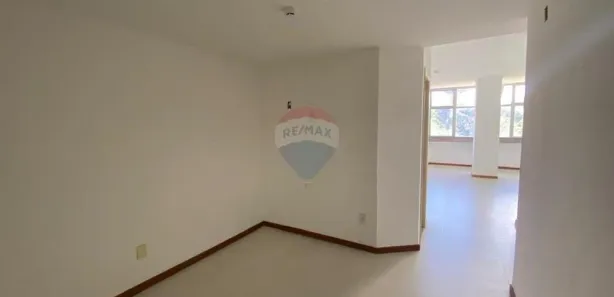 Sala Comercial para alugar, 55m² no Itaigara, Salvador