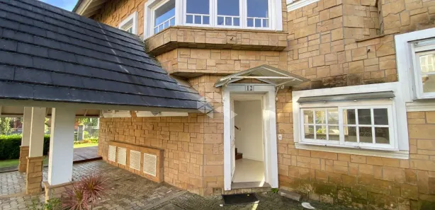 Casa de Condomínio com 3 Quartos à venda, 131m² no Planalto, Gramado