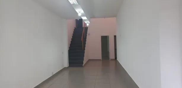 Imóvel Comercial com 4 Quartos para alugar, 120m² no Santo Antônio, Belo Horizonte