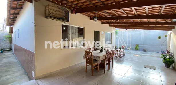 Casa com 3 Quartos à venda, 228m² no Califórnia, Florestal