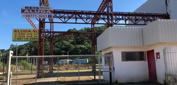 Galpão/Depósito/Armazém para alugar, 2000m² no Marmeleiro, Mairinque