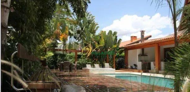 Fazenda/Sítio com 6 Quartos para venda ou aluguel, 710m² no , Fronteira