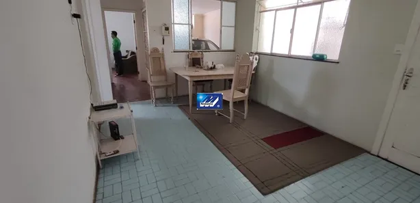 Casa com 2 Quartos para alugar, 227m² no Santa Tereza, Belo Horizonte