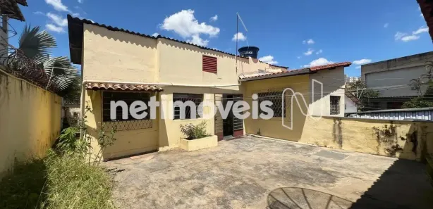 Casa com 3 Quartos à venda, 204m² no Paraíso, Belo Horizonte