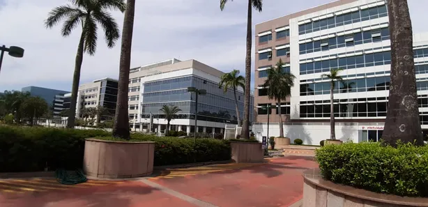 Sala Comercial para venda ou aluguel, 556m² no Jacarepaguá, Rio de Janeiro