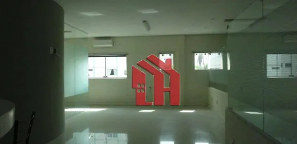 Sala Comercial para alugar, 64m² no Embaré, Santos