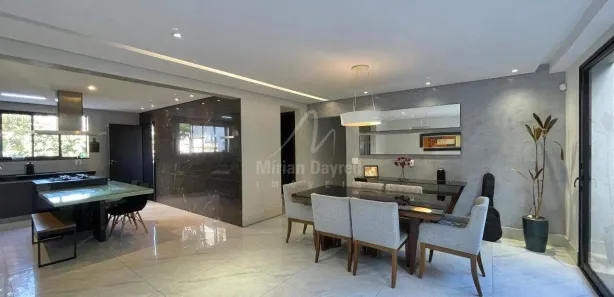 Casa com 5 Quartos para alugar, 320m² no Santo Antônio, Belo Horizonte