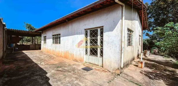 Casa com 3 Quartos para alugar, 137m² no Morumbi, Divinópolis