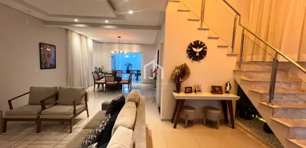 Casa de Condomínio com 3 Quartos à venda, 230m² no Parque São Cristóvão, Taubaté