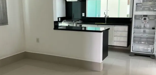 Casa de Condomínio com 4 Quartos à venda, 300m² no Chapada, Manaus