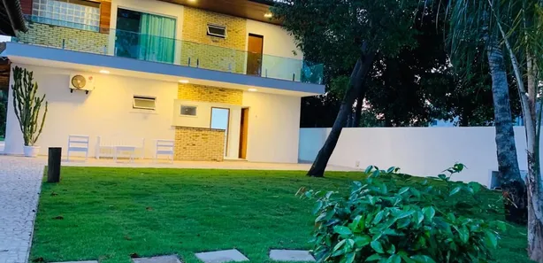 Casa de Condomínio com 4 Quartos para venda ou aluguel, 300m² no Busca Vida (Abrantes), Camaçari