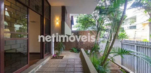 Casa com 6 Quartos para alugar, 360m² no Comiteco, Belo Horizonte