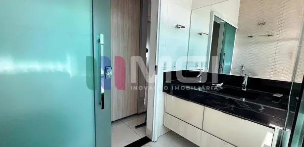 Casa de Condomínio com 3 Quartos para venda ou aluguel, 190m² no Residencial Condomínio Jardim Veneza, Senador Canedo