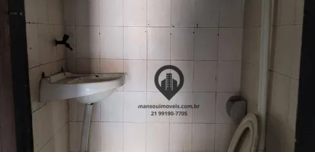 Ponto Comercial à venda, 30m² no Inhoaíba, Rio de Janeiro