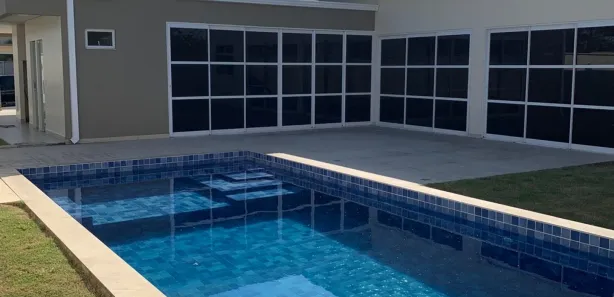 Casa de Condomínio com 3 Quartos para alugar, 244m² no Ponta Negra, Manaus