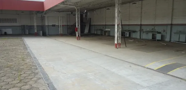 Lote/Terreno para alugar, 2906m² no Indaiá, Belo Horizonte
