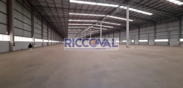 Galpão/Depósito/Armazém para venda ou aluguel, 17000m² no , Mairinque