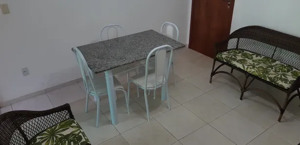 Apartamento com 3 Quartos para alugar, 70m² no Parque Riviera, Cabo Frio