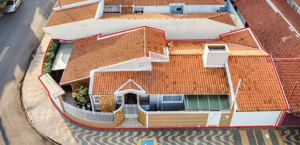 Casa com 4 Quartos à venda, 182m² no Jardim Abolição de Lourenço Dias, Araras
