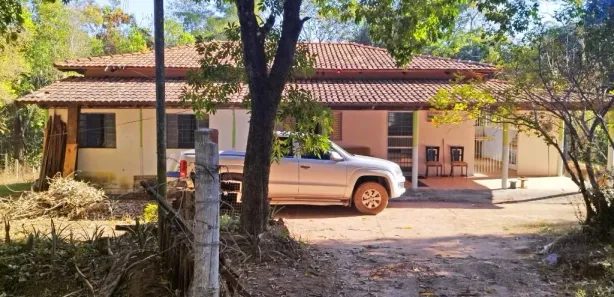 Fazenda/Sítio com 5 Quartos à venda, 450m² no Centro, Silvânia